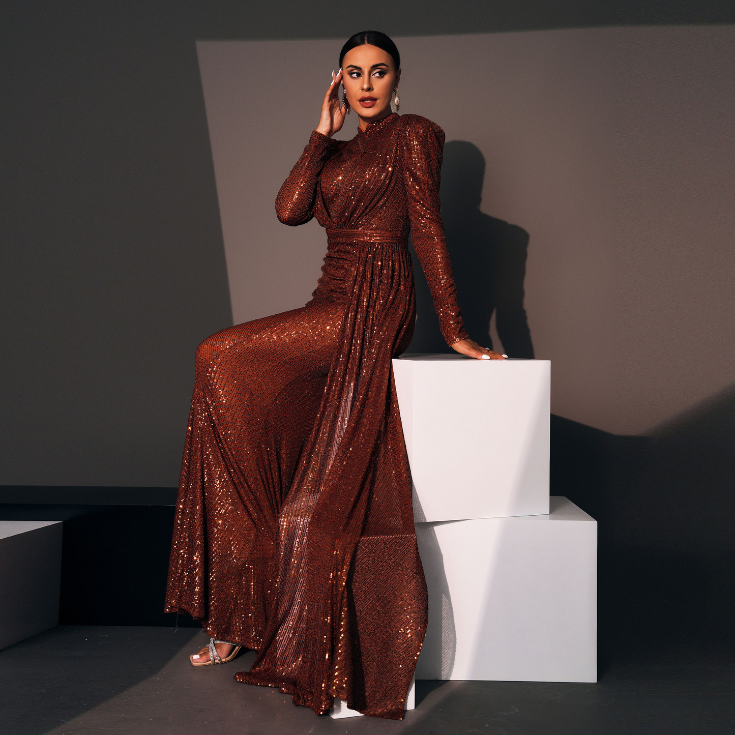 Sequin Split Long Sleeves Cocktail Dress
