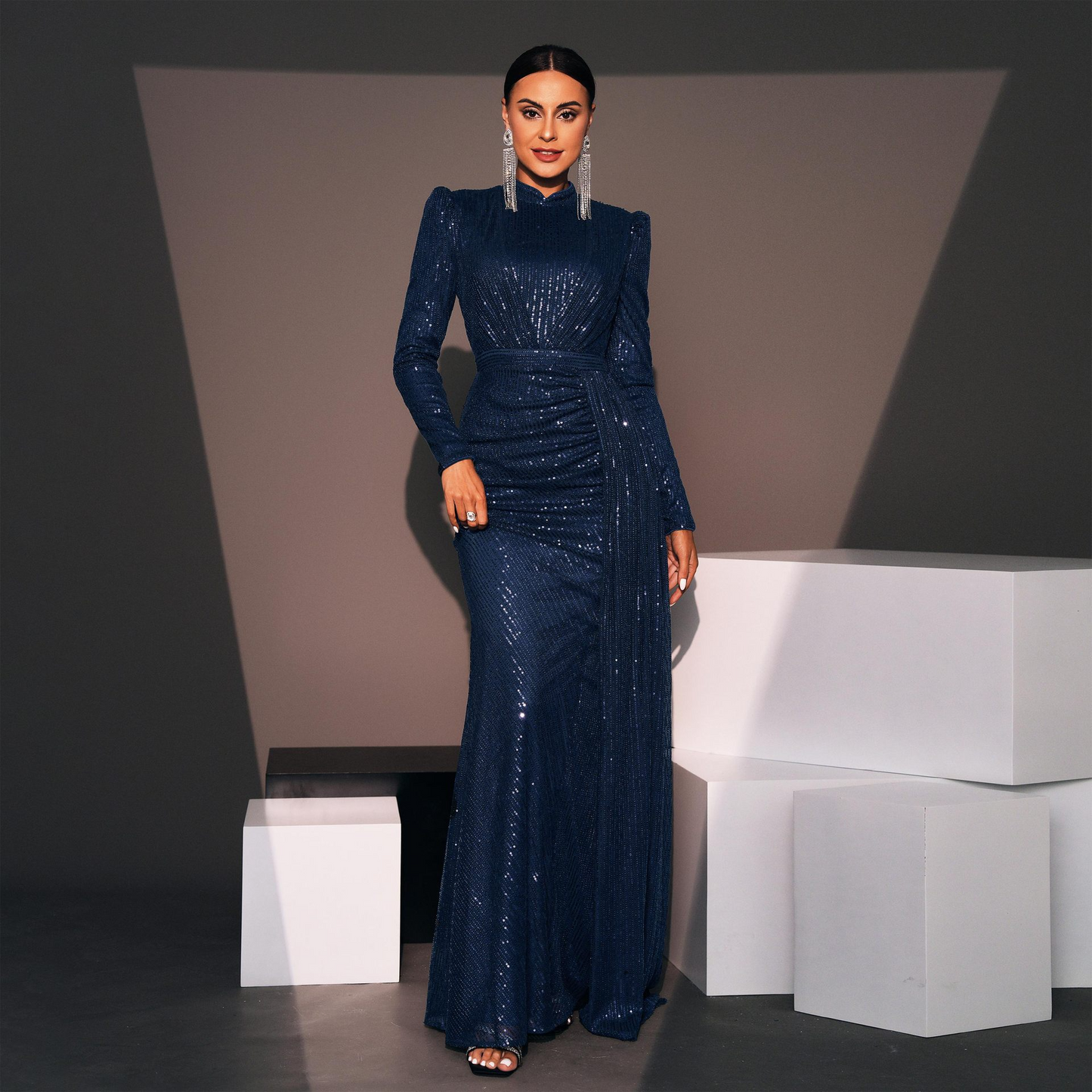 Sequin Split Long Sleeves Cocktail Dress