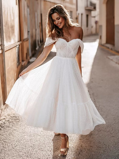 Sweetheart Neck Sleeveless A-Line Tea-Length Short Wedding Dress