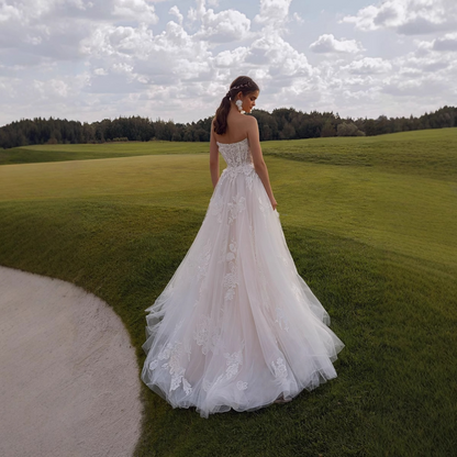 Sweetheart Lace Tulle Sleeveless Train Wedding