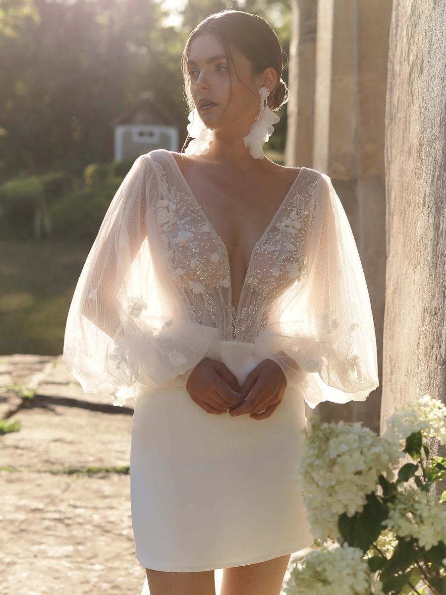 Ivory V-Neck Long Sleeves Sheath Stretch Crepe Short Wedding Dress