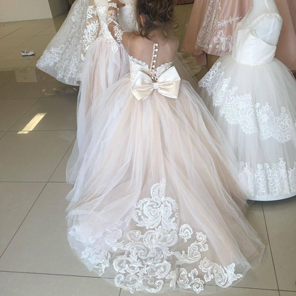 Luxury Bow Accented Flower Girl Dress With Lace Applique