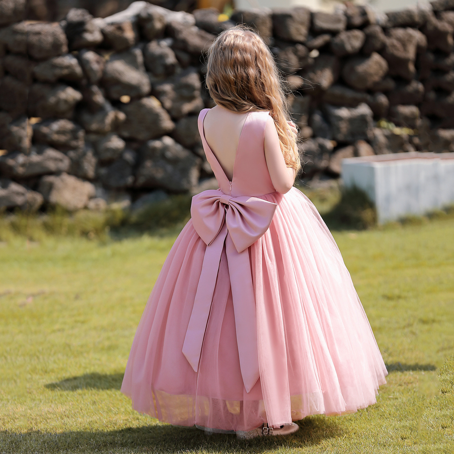 Sweet Ball Gown Tulle Flower Girl Dress With Satin Bow